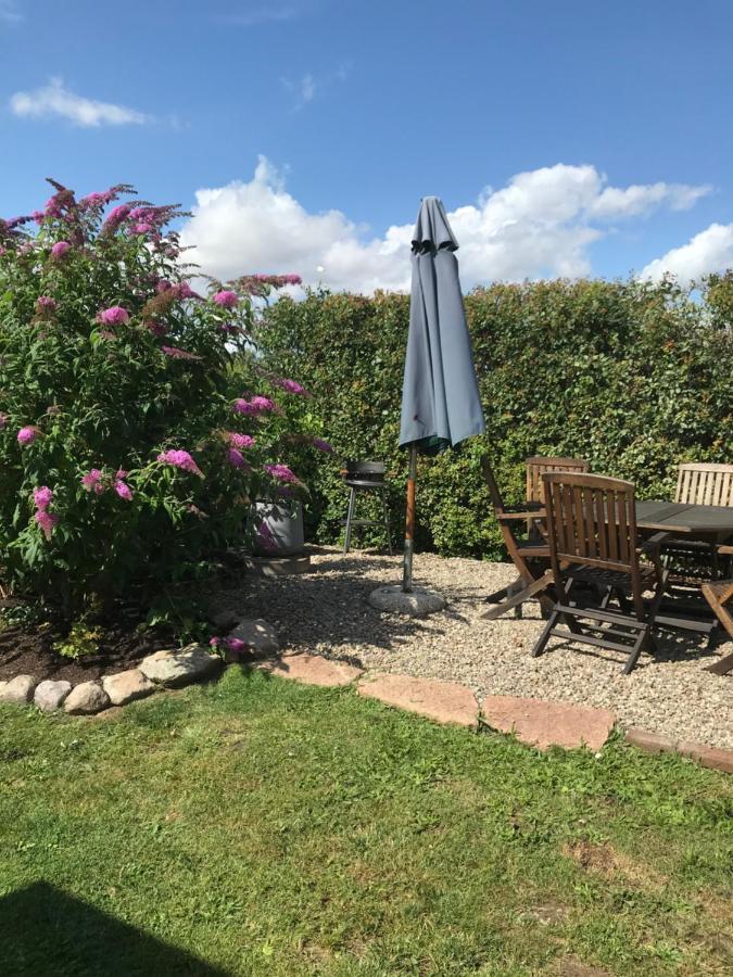 Blomstertantens Hus Trelleborg Extérieur photo